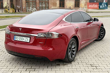 Ліфтбек Tesla Model S 2018 в Бережанах