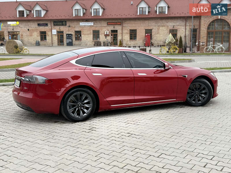 Лифтбек Tesla Model S 2018 в Бережанах фото 6 Лифтбек Tesla Model S 2018 в Бережанах
