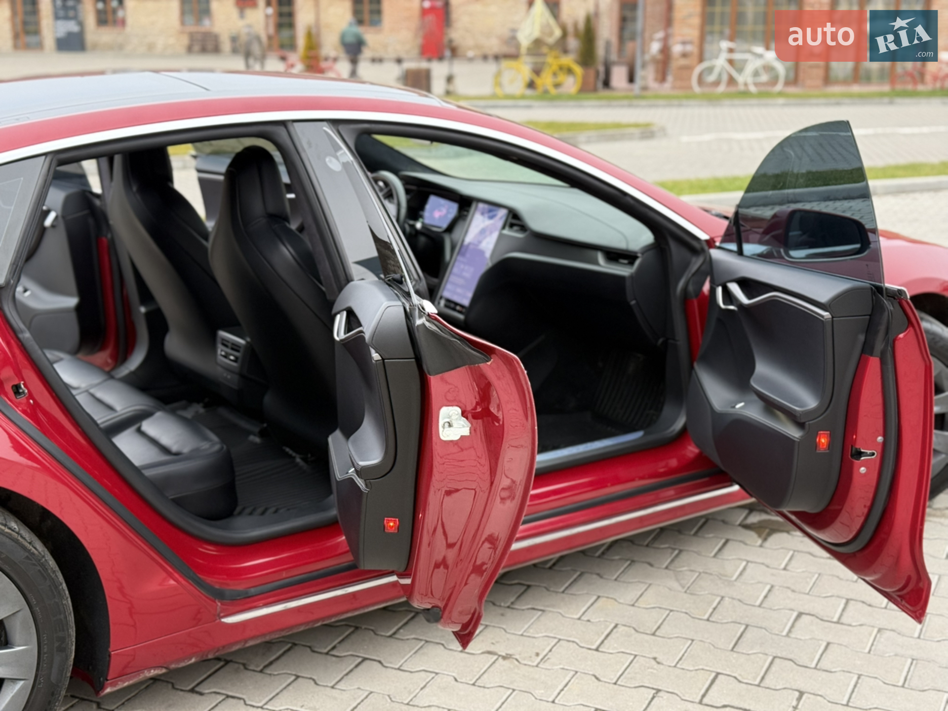 2018 Tesla Model S - мініатюра 18