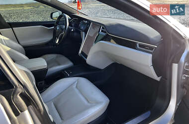 Лифтбек Tesla Model S 2016 в Украинке