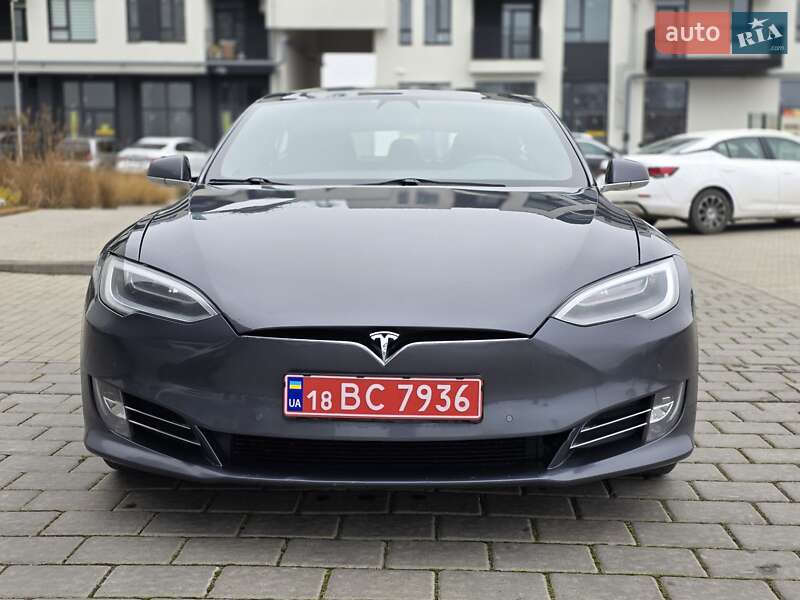 Лифтбек Tesla Model S 2019 в Ровно фото 13 Лифтбек Tesla Model S 2019 в Ровно