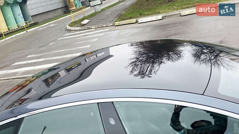 Лифтбек Tesla Model S 2018 в Киеве фото 8 Лифтбек Tesla Model S 2018 в Киеве