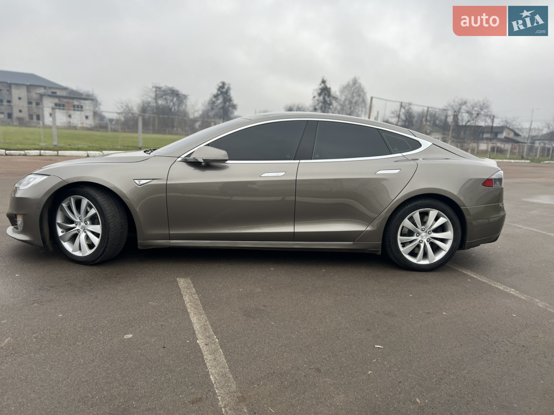 2015 Tesla Model S - мініатюра 5