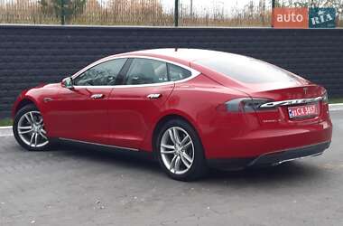 Лифтбек Tesla Model S 2014 в Ровно