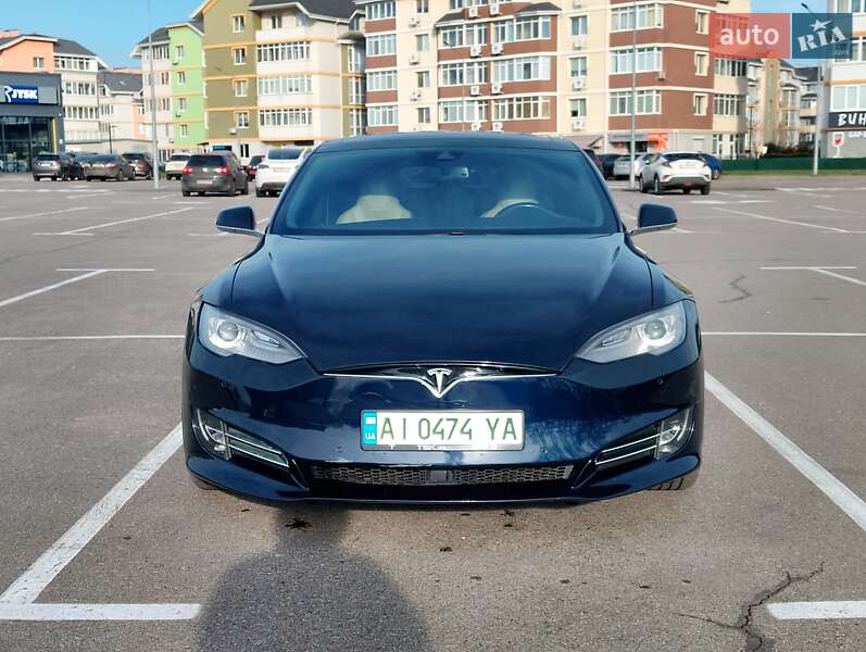 Лифтбек Tesla Model S 2014 в Киеве фото 2 Лифтбек Tesla Model S 2014 в Киеве