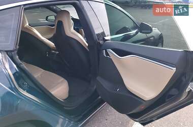 Лифтбек Tesla Model S 2014 в Киеве
