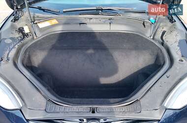 Лифтбек Tesla Model S 2014 в Киеве