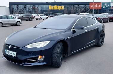 Лифтбек Tesla Model S 2014 в Киеве
