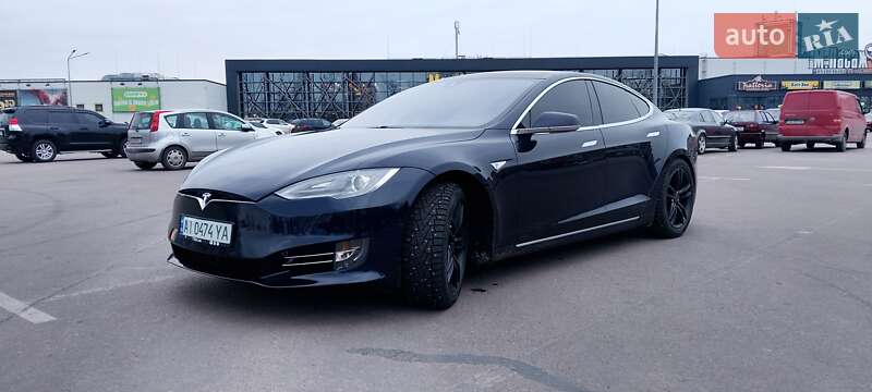 Лифтбек Tesla Model S 2014 в Киеве фото 30 Лифтбек Tesla Model S 2014 в Киеве
