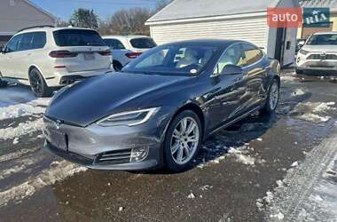 Ліфтбек Tesla Model S 2020 в Сумах