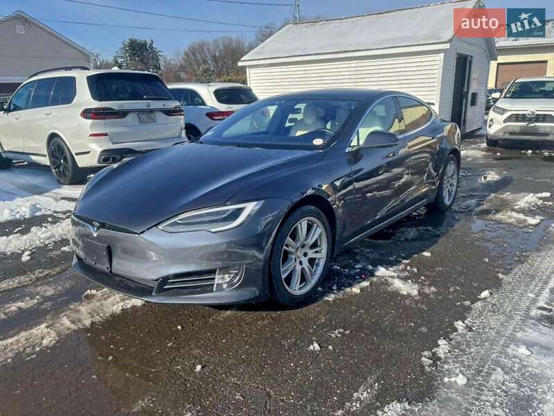 Tesla Model S 2020 Tesla Model S 2020