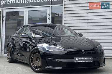 Лифтбек Tesla Model S 2023 в Киеве
