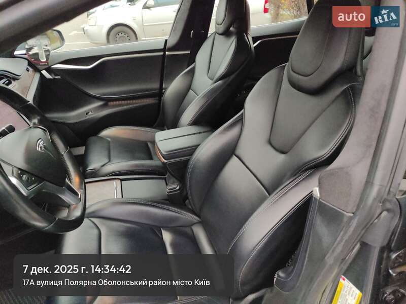 Лифтбек Tesla Model S 2018 в Киеве фото 41 Лифтбек Tesla Model S 2018 в Киеве