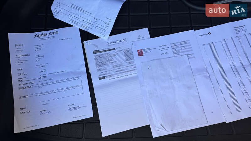 Лифтбек Tesla Model S 2013 в Виннице фото 16 Лифтбек Tesla Model S 2013 в Виннице