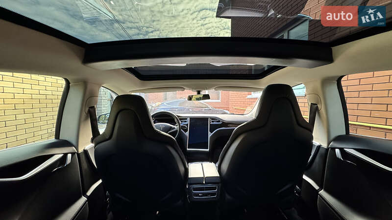Лифтбек Tesla Model S 2013 в Виннице фото 20 Лифтбек Tesla Model S 2013 в Виннице