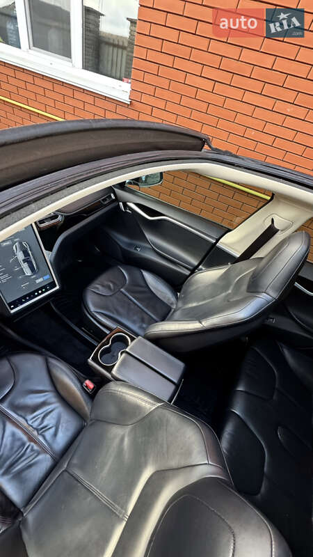 Лифтбек Tesla Model S 2013 в Виннице фото 32 Лифтбек Tesla Model S 2013 в Виннице