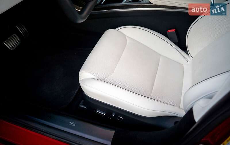 Лифтбек Tesla Model S 2022 в Киеве фото 23 Лифтбек Tesla Model S 2022 в Киеве