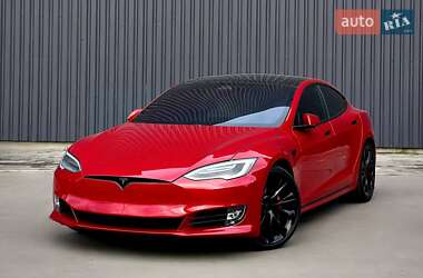 Ліфтбек Tesla Model S 2020 в Харкові