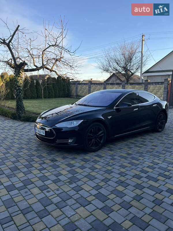 Лифтбек Tesla Model S 2013 в Корце фото 6 Лифтбек Tesla Model S 2013 в Корце