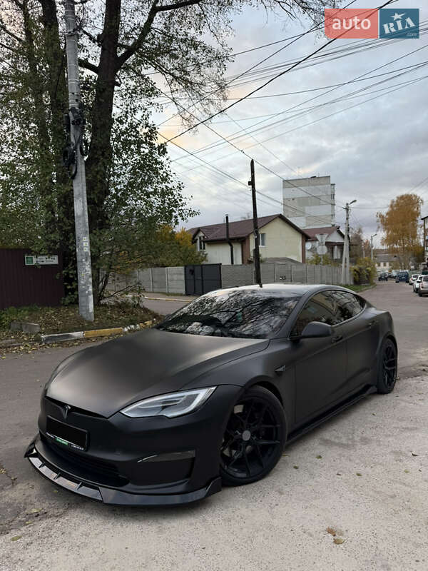Лифтбек Tesla Model S 2021 в Киеве фото 41 Лифтбек Tesla Model S 2021 в Киеве