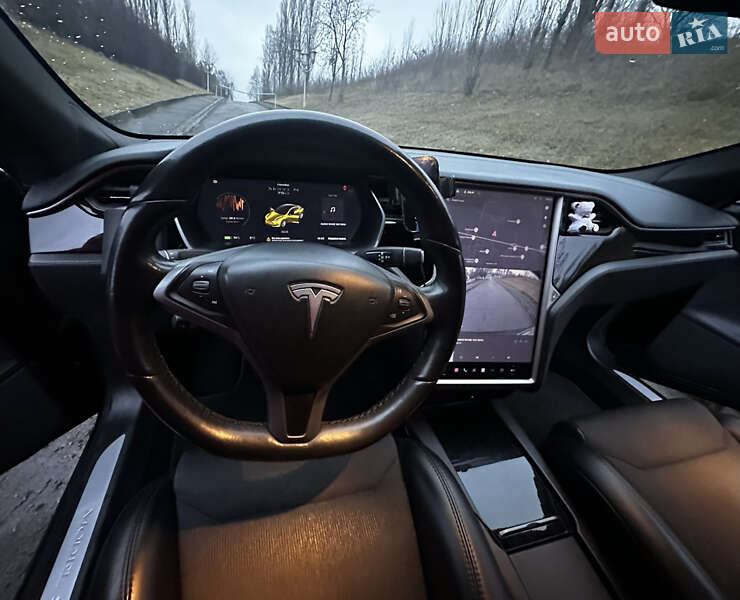 Лифтбек Tesla Model S 2018 в Ровно фото 10 Лифтбек Tesla Model S 2018 в Ровно