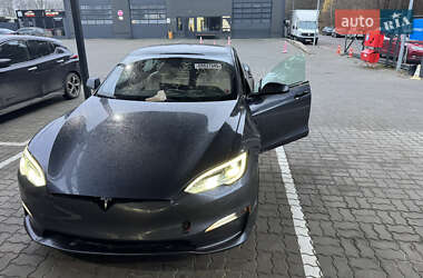 Лифтбек Tesla Model S 2022 в Львове