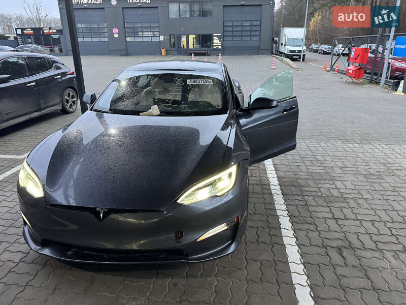 Tesla Model S 2022