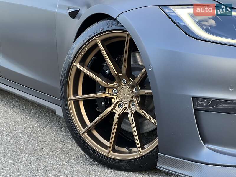Лифтбек Tesla Model S 2022 в Киеве фото 5 Лифтбек Tesla Model S 2022 в Киеве
