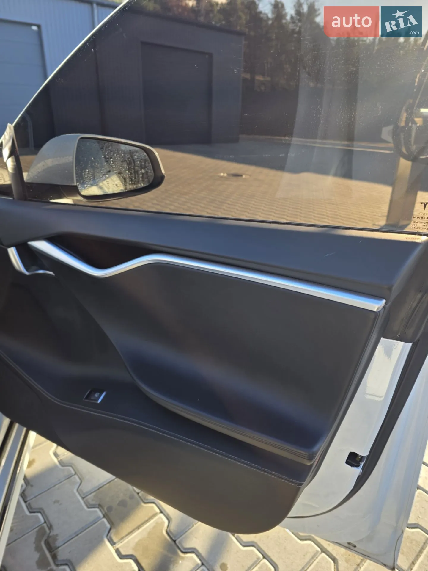 2017 Tesla Model S - мініатюра 24