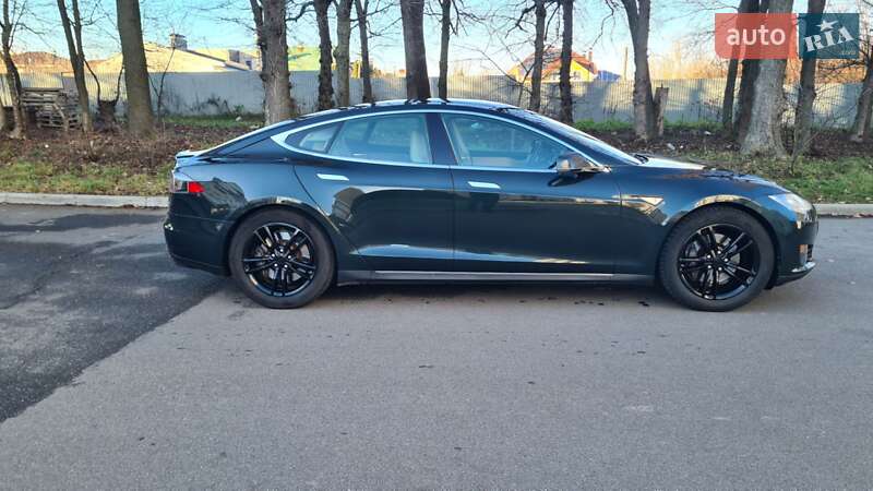 Лифтбек Tesla Model S 2013 в Виннице фото 15 Лифтбек Tesla Model S 2013 в Виннице