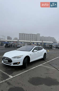 Лифтбек Tesla Model S 2013 в Киеве