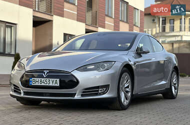 Лифтбек Tesla Model S 2015 в Одессе