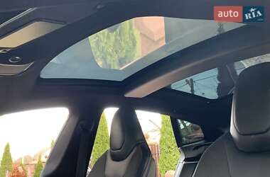 Лифтбек Tesla Model S 2014 в Хмельницком