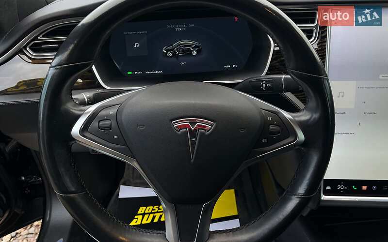 Лифтбек Tesla Model S 2016 в Коломые фото 11 Лифтбек Tesla Model S 2016 в Коломые