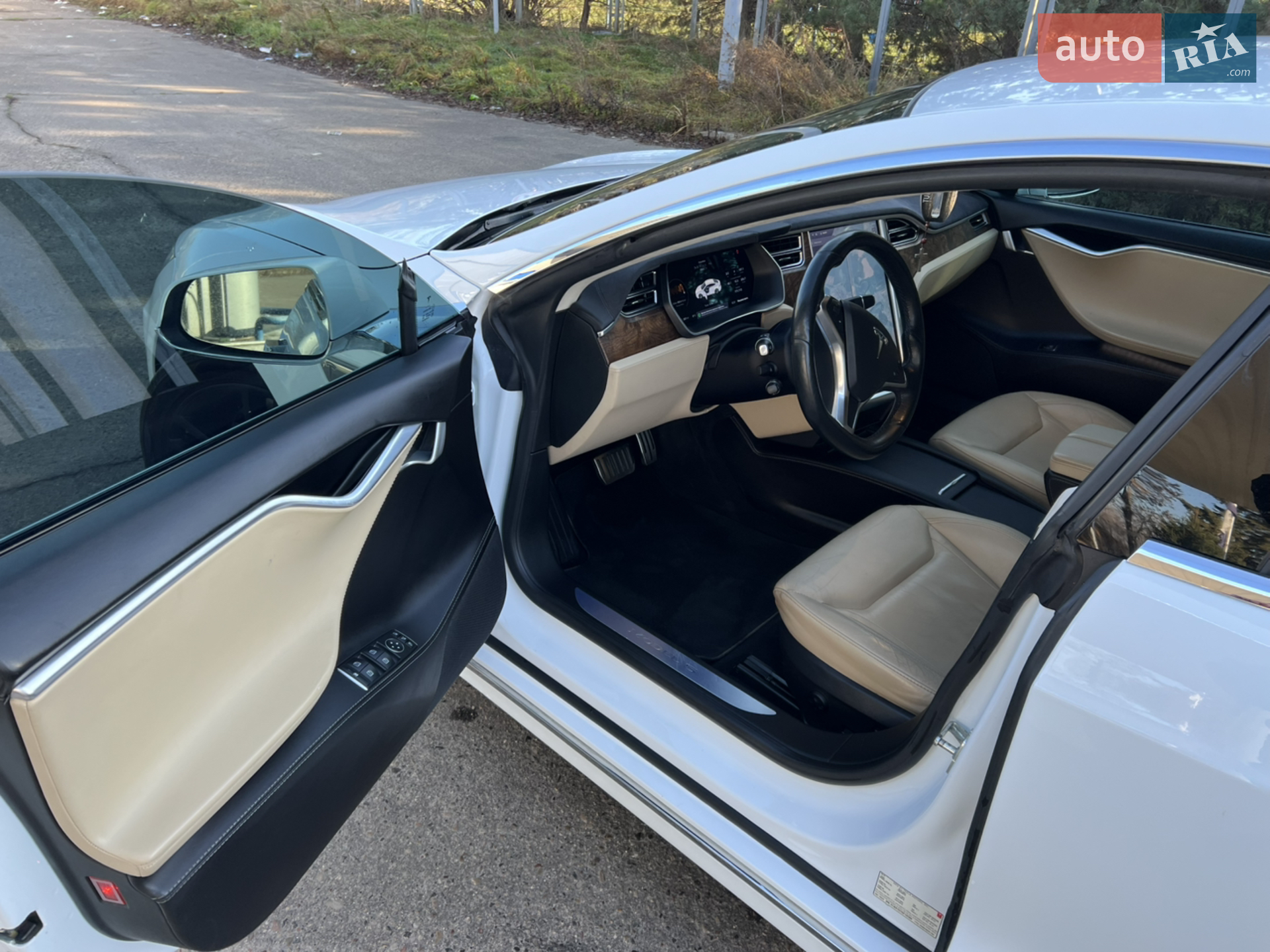 2016 Tesla Model S - мініатюра 17