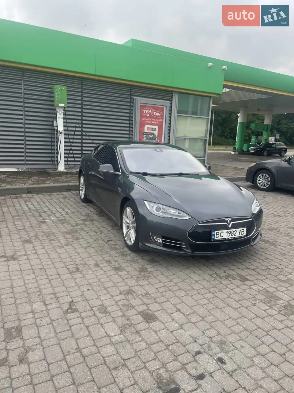 2016 Tesla Model S - мініатюра 20
