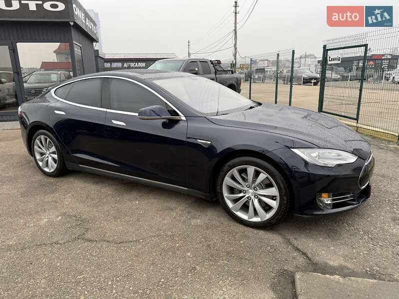 Лифтбек Tesla Model S 2013 в Киеве фото 9 Лифтбек Tesla Model S 2013 в Киеве