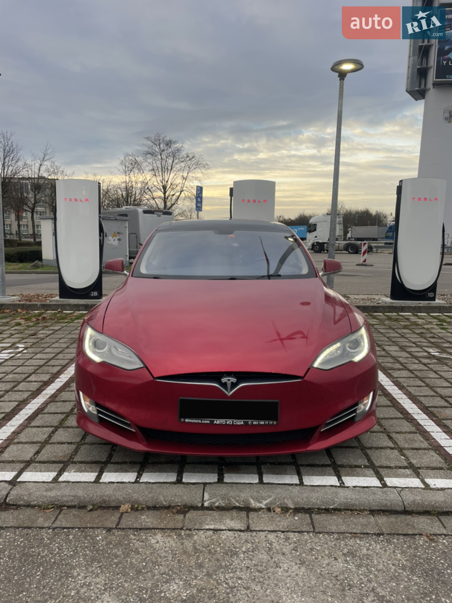 2014 Tesla Model S - фото 1