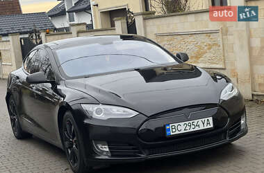 Ліфтбек Tesla Model S 2014 в Львові