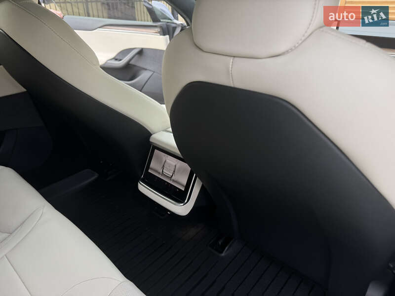 Ліфтбек Tesla Model S 2022 в Коломиї фото 33 Ліфтбек Tesla Model S 2022 в Коломиї