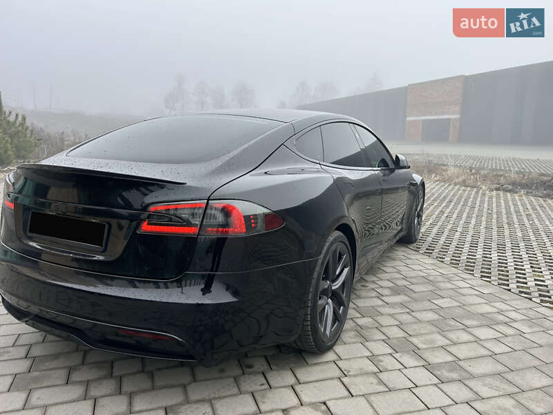 Лифтбек Tesla Model S 2021 в Хмельницком