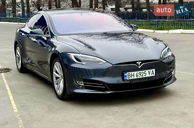Лифтбек Tesla Model S 2017 в Одессе