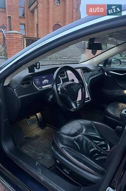 Лифтбек Tesla Model S 2013 в Житомире