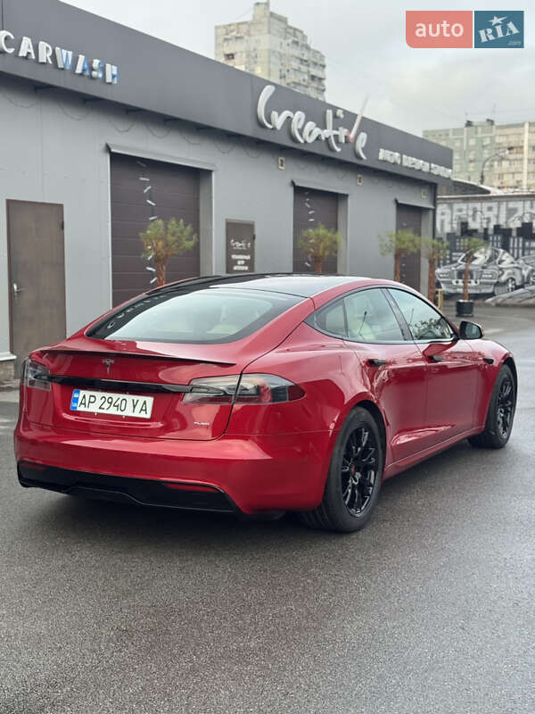 Ліфтбек Tesla Model S 2021 в Запоріжжі