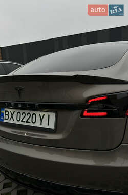 Лифтбек Tesla Model S 2016 в Хмельницком фото 5 Лифтбек Tesla Model S 2016 в Хмельницком