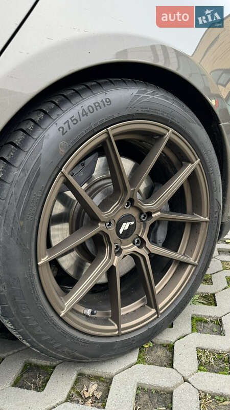 Лифтбек Tesla Model S 2016 в Хмельницком фото 16 Лифтбек Tesla Model S 2016 в Хмельницком