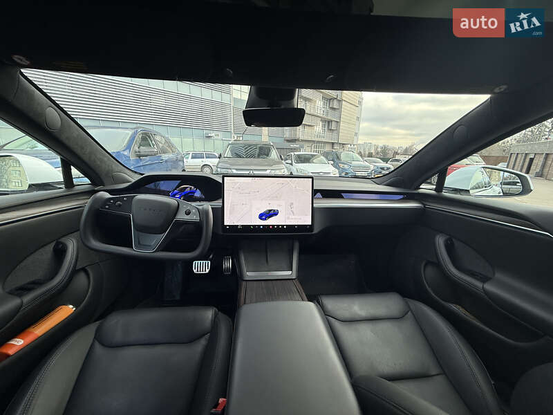 Лифтбек Tesla Model S 2023 в Киеве