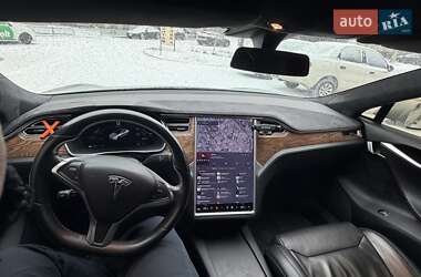 Лифтбек Tesla Model S 2017 в Запорожье