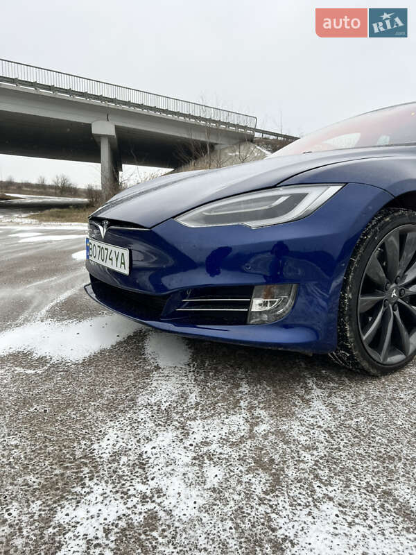 Лифтбек Tesla Model S 2020 в Тернополе