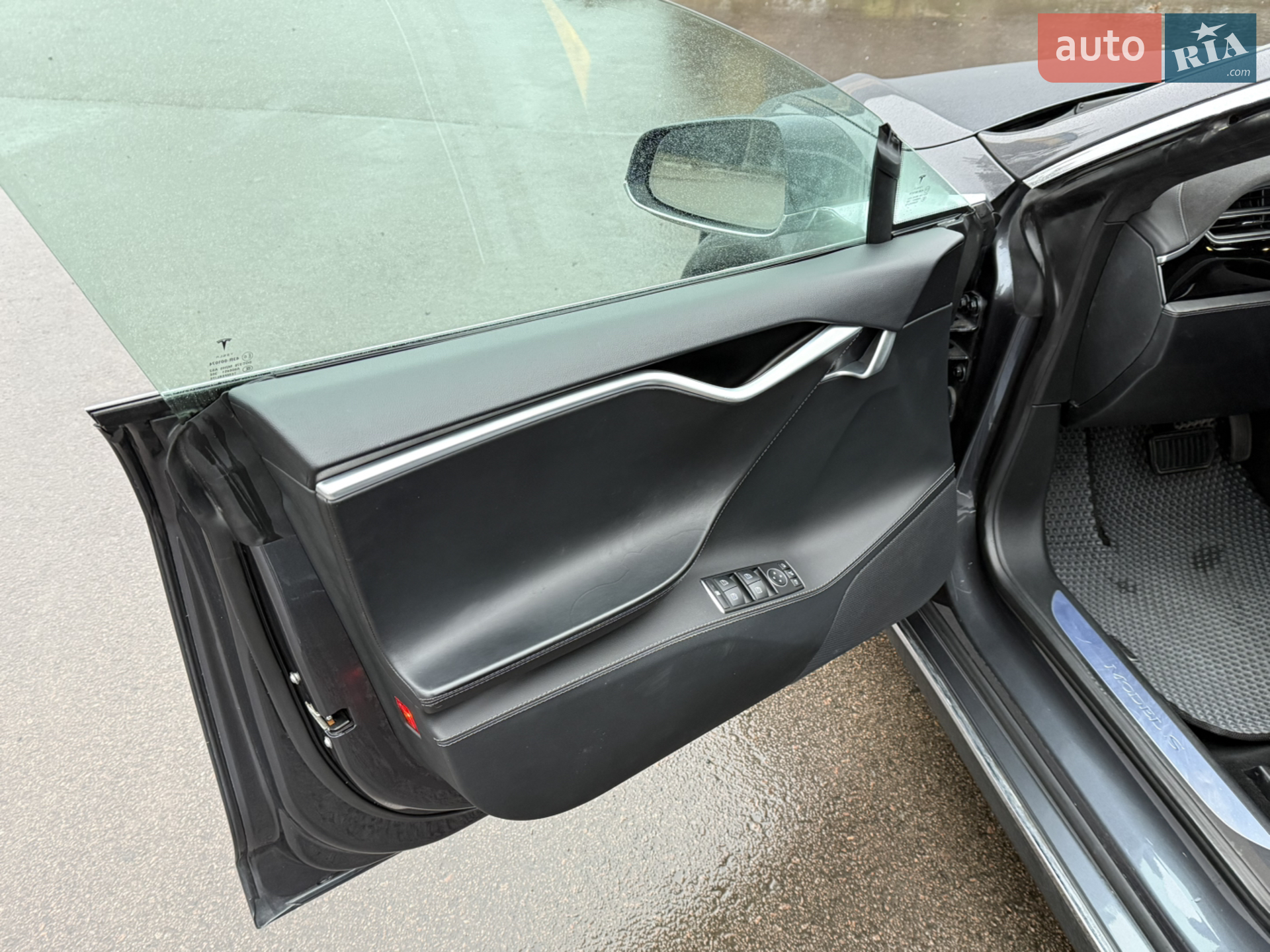 2015 Tesla Model S - мініатюра 9